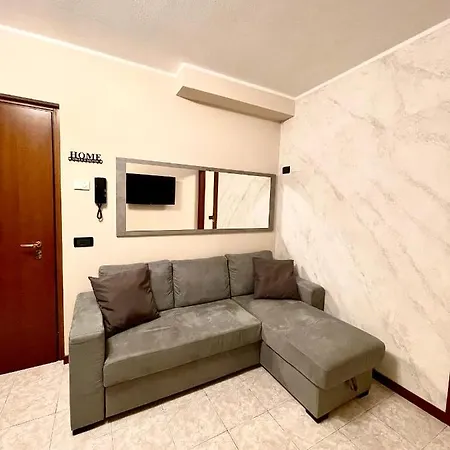 La Jolie Petite Maison *