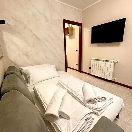 La Jolie Petite Maison 桑德拉