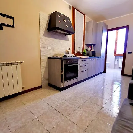 La Jolie Petite Maison *