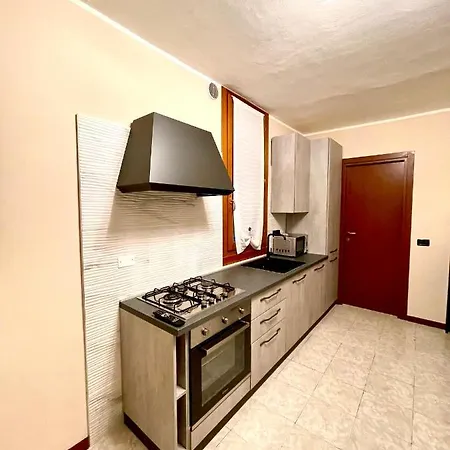 아파트 La Jolie Petite Maison *