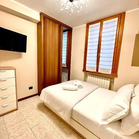 La Jolie Petite Maison * Sandra